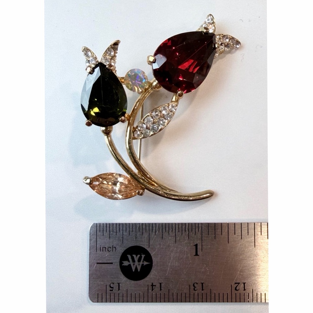 (VTG) Red/Green Rhinestone Gold-Tone Floral Brooch - Picture 10 of 13